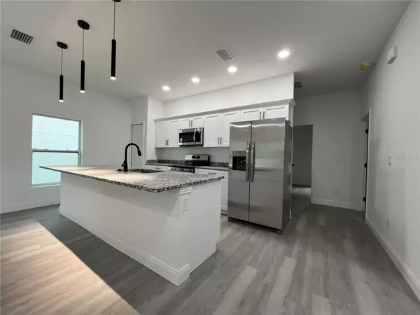 Daytona Beach, FL 32114,516 MODEL ST