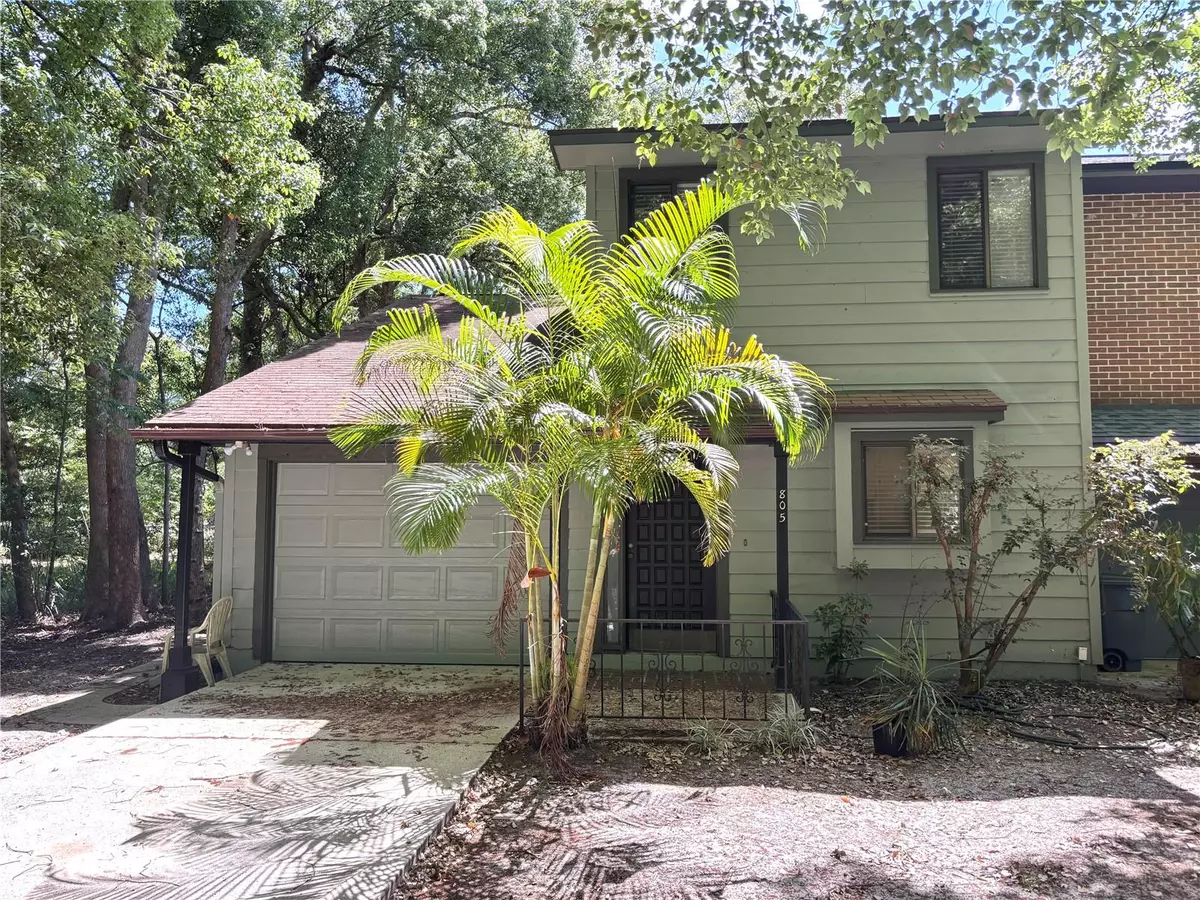 Deland, FL 32724,805 N CLAKE ST