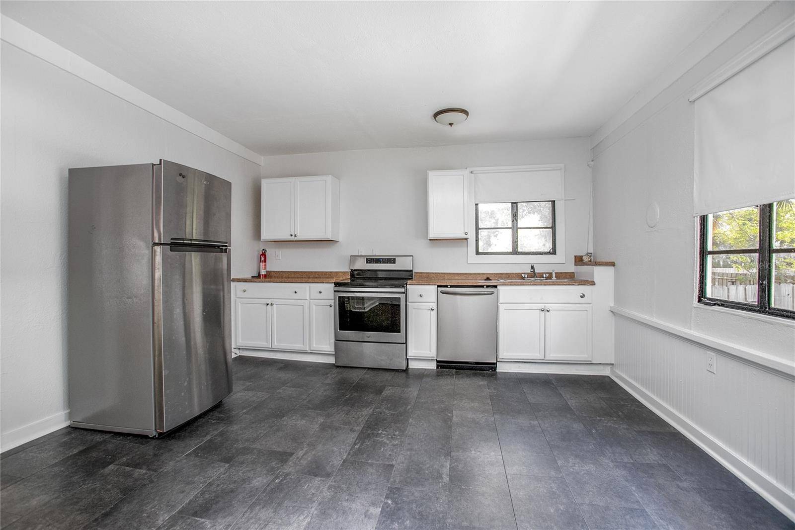 Deland, FL 32720,330 S WOODLAND BLVD #1