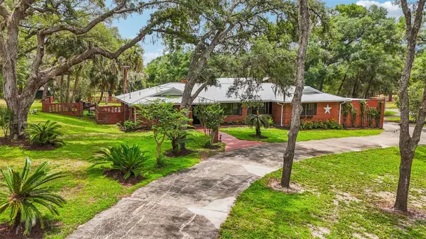 Deland, FL 32720,2221 OAK HILL DR