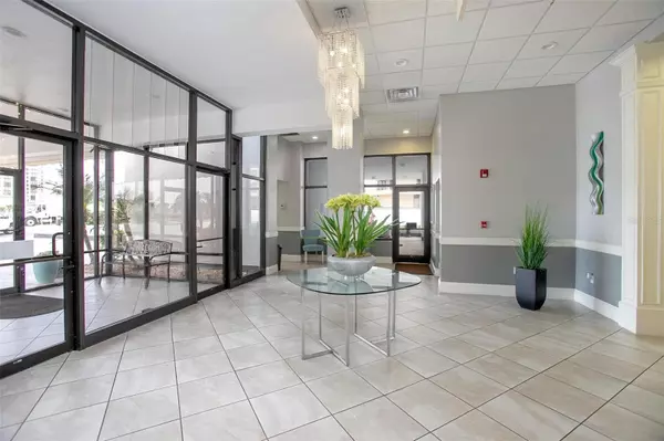 Daytona Beach, FL 32118,3043 S ATLANTIC AVE #204