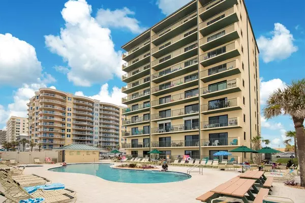 Daytona Beach, FL 32118,3647 S ATLANTIC AVE #7C