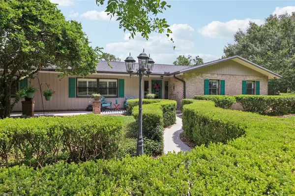 Deland, FL 32720,1555 MERCERS FERNERY RD