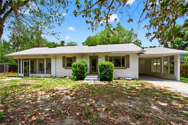 240 DEERFOOT RD, Deland, FL 32720