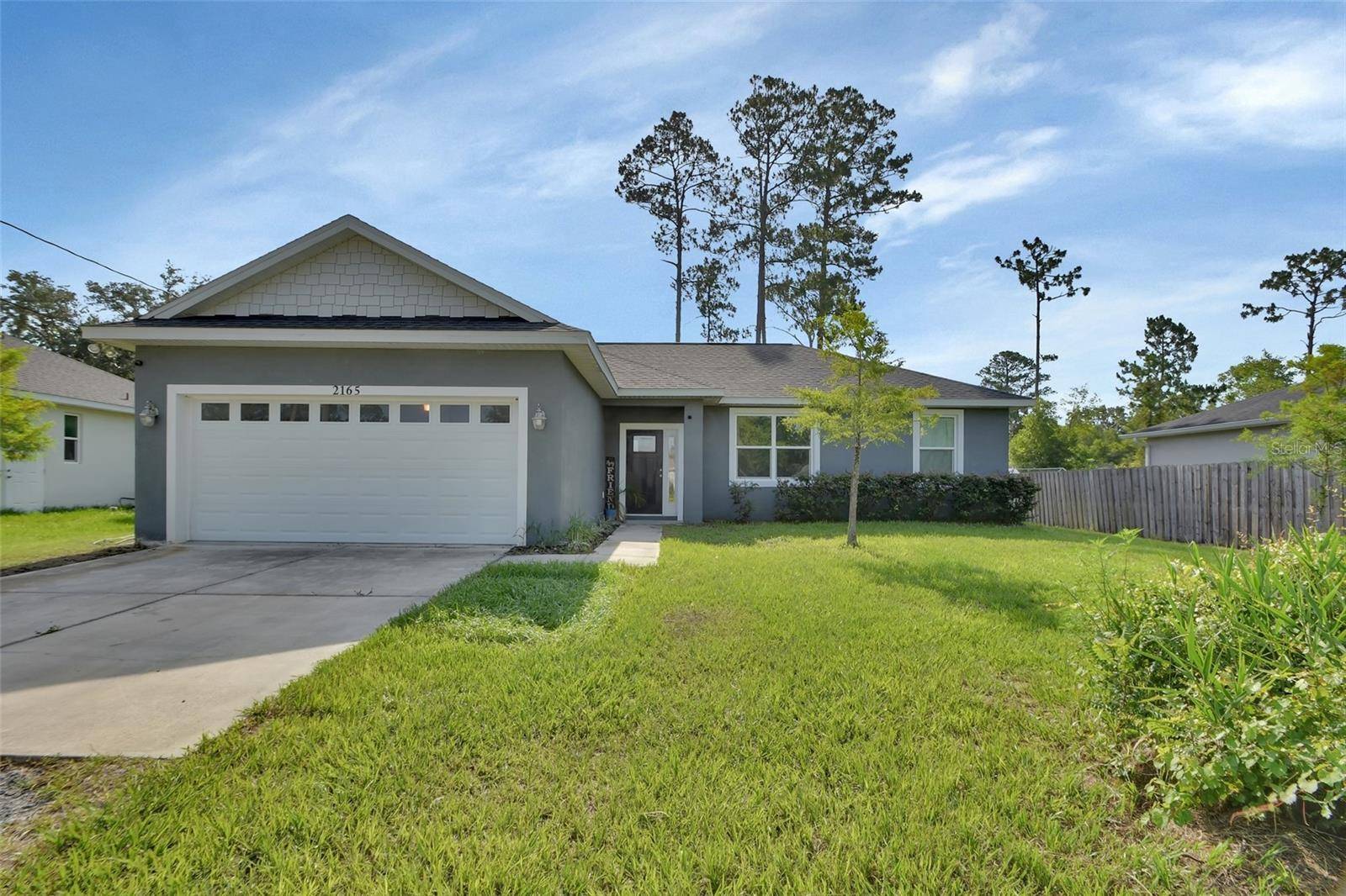2165 CENTRAL Pkwy, Deland, FL 32724