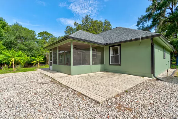 Pierson, FL 32180,1135 PETERSON RD