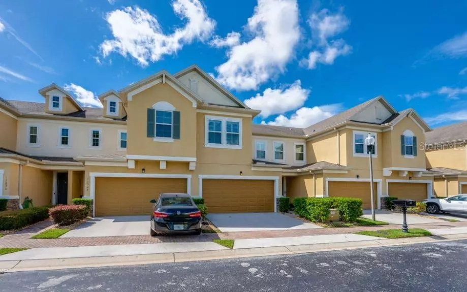 13526 FOUNTAINBLEAU DR, Clermont, FL 34711