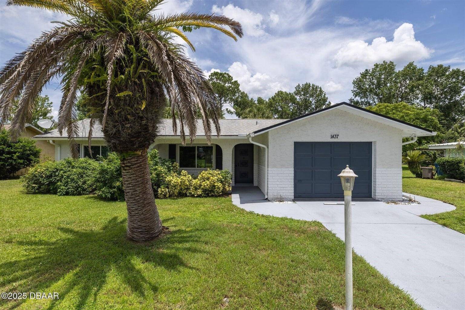 Daytona Beach, FL 32124,1437 COLIN KELLY AVE