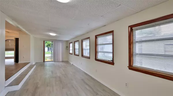 Port Orange, FL 32127,733 BARLOW CIR