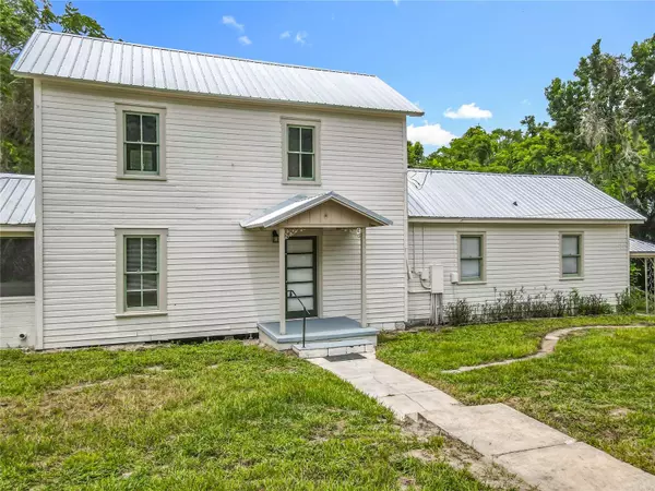 Deland, FL 32720,601 N ADELLE AVE