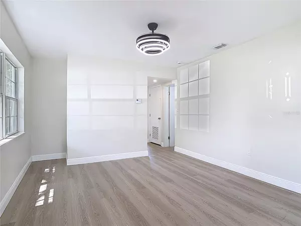 Sanford, FL 32771,405 WILLOW AVE