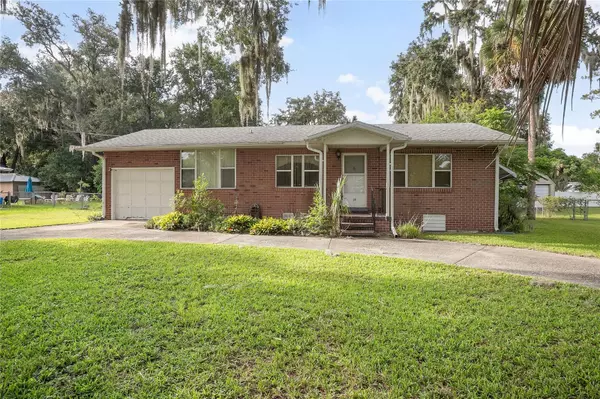 14 VOLUSIA DR, Debary, FL 32713