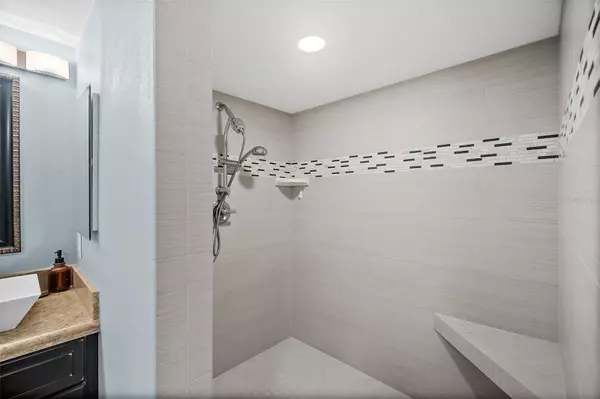 Daytona Beach Shores, FL 32118,3145 S ATLANTIC AVE #504