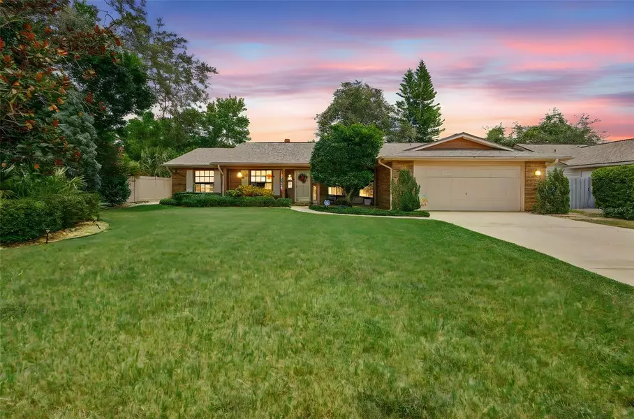 1065 HEMINGWAY DR, Deltona, FL 32725