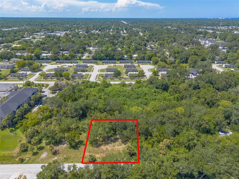 8TH ST, Daytona Beach, FL 32117