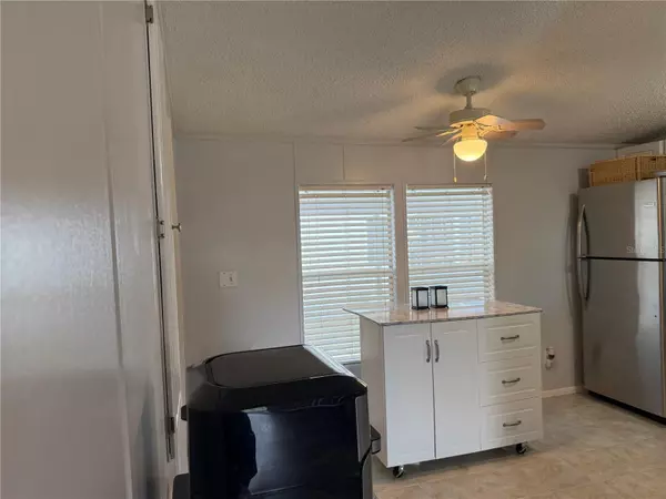 Holiday, FL 34690,2402 PRESTIGE DR