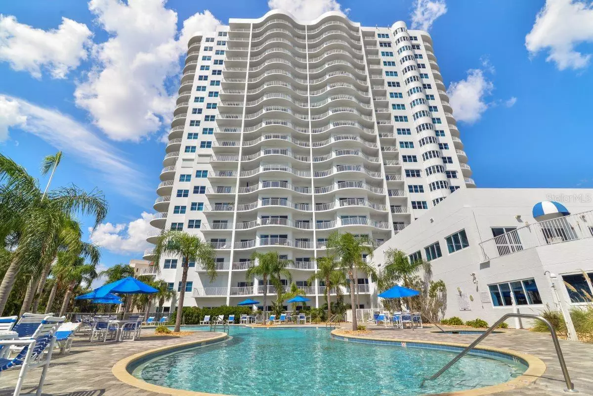 Daytona Beach Shores, FL 32118,2 OCEANS WEST BLVD #606
