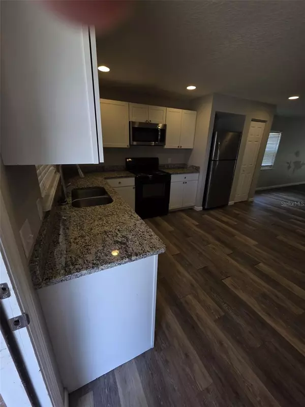 Deland, FL 32724,915 MARLBORO DR