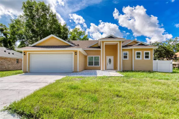 67 WESTROBIN LN, Palm Coast, FL 32164