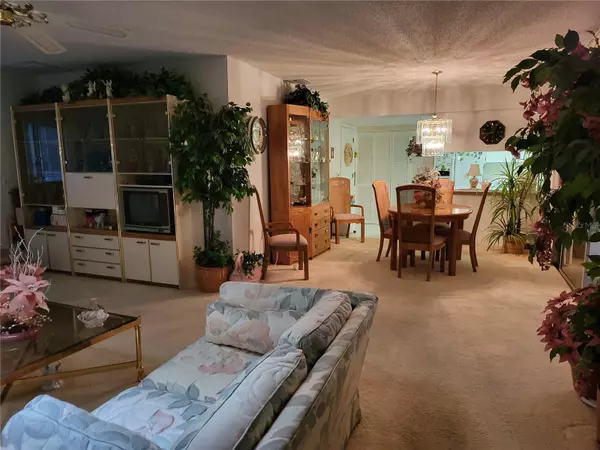 Spring Hill, FL 34606,2687 ROYAL RIDGE DR