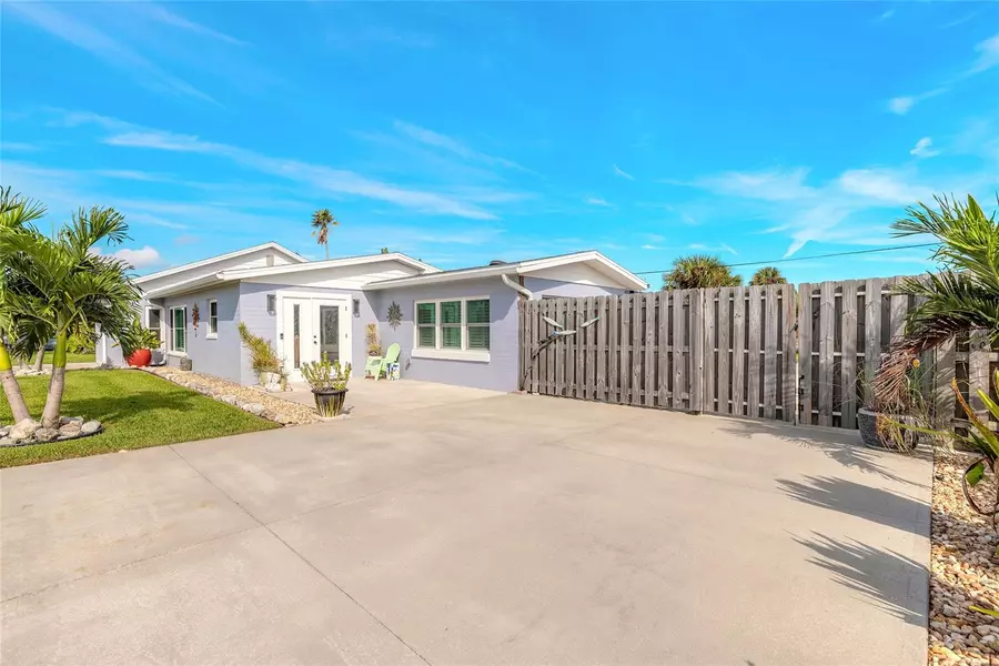 9 DOLPHIN AVE, Ormond Beach, FL 32176