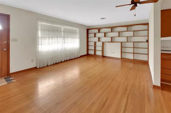 Deland, FL 32724,717 E GROVE PL