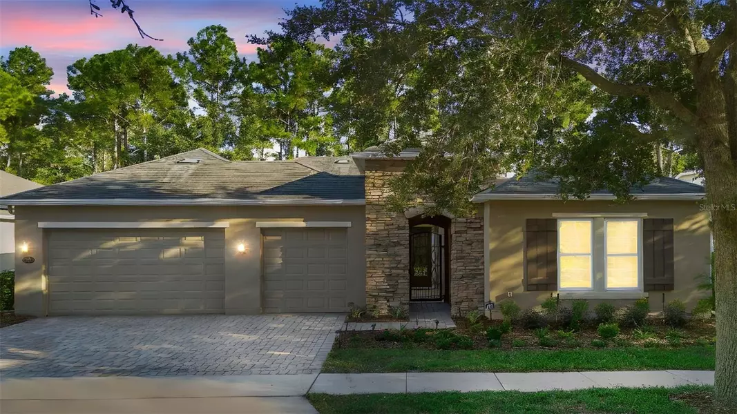 1128 HERON POINT WAY, Deland, FL 32724