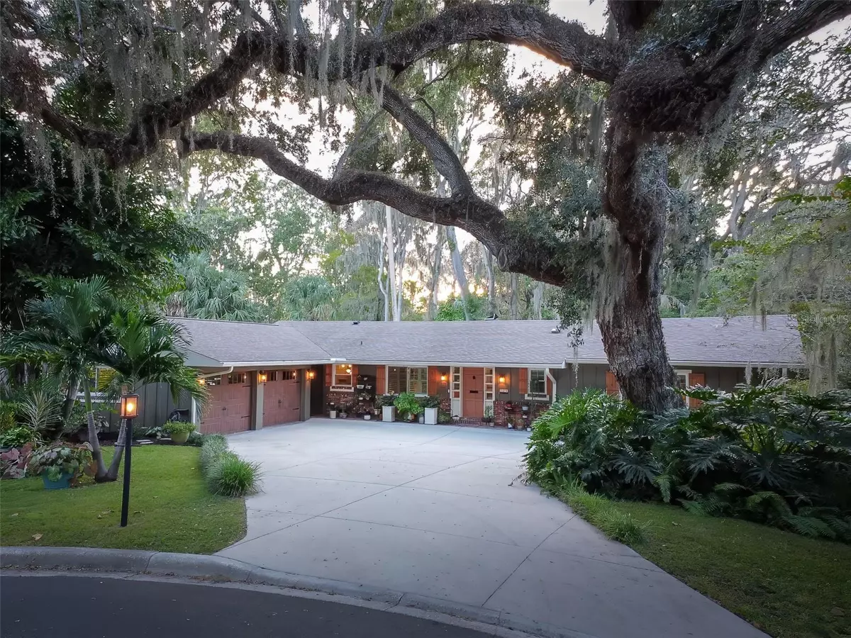 Leesburg, FL 34748,709 BOYLSTON ST