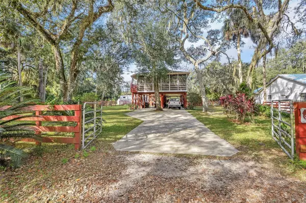 Astor, FL 32102,55315 5TH ST