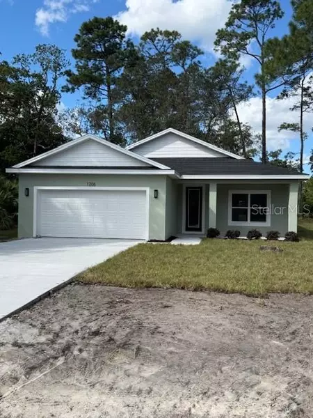 1206 8TH AVE, Deland, FL 32724