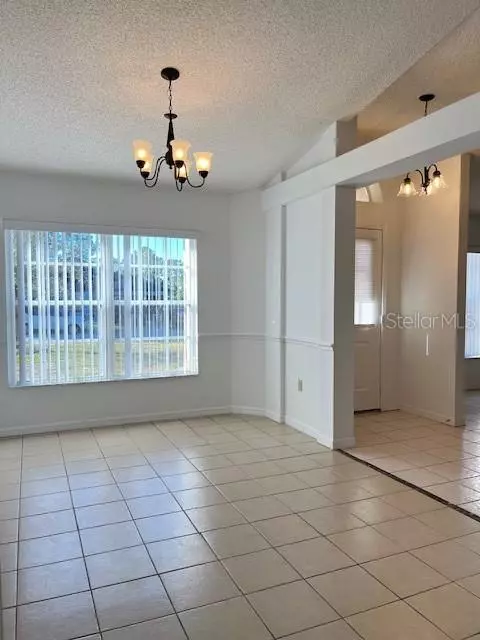 Deltona, FL 32725,203 HERONWOOD CIR