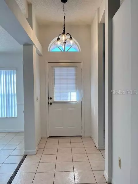 Deltona, FL 32725,203 HERONWOOD CIR