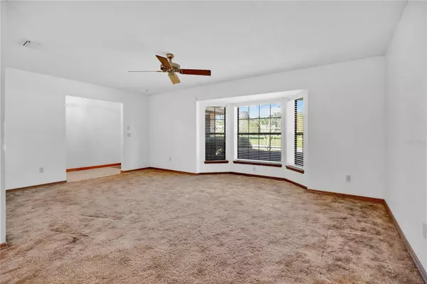 Orange City, FL 32763,912 SYLVA AVE