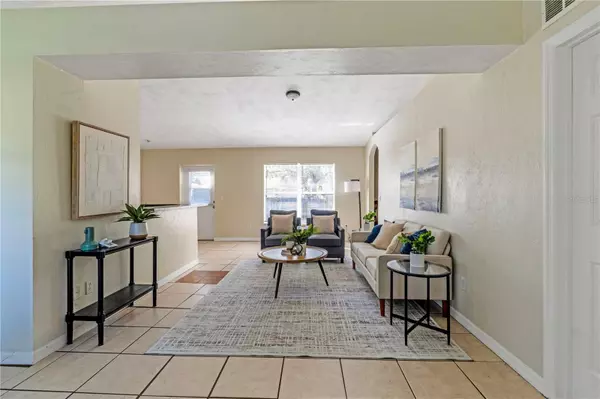 Daytona Beach, FL 32117,816 GROVE AVE