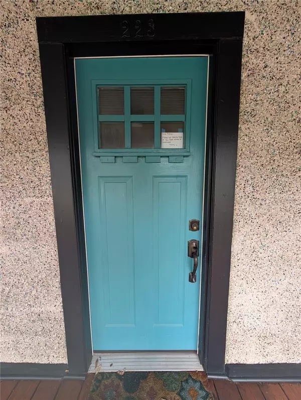 Deland, FL 32720,223 N JULIA AVE