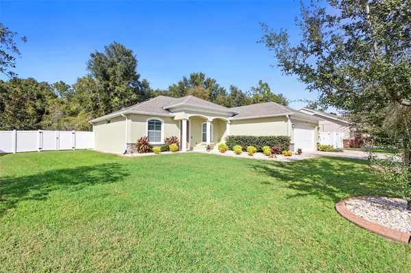 Deland, FL 32720,402 LAST TREE DR