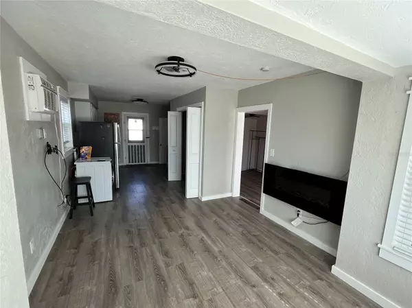 Daytona Beach, FL 32118,515 FRANCES TER