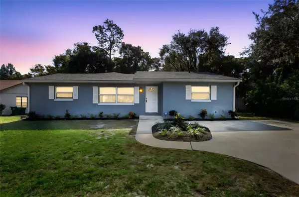 706 E WISCONSIN AVE, Deland, FL 32724