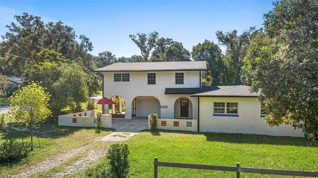 1520 W BERESFORD AVE, Deland, FL 32720