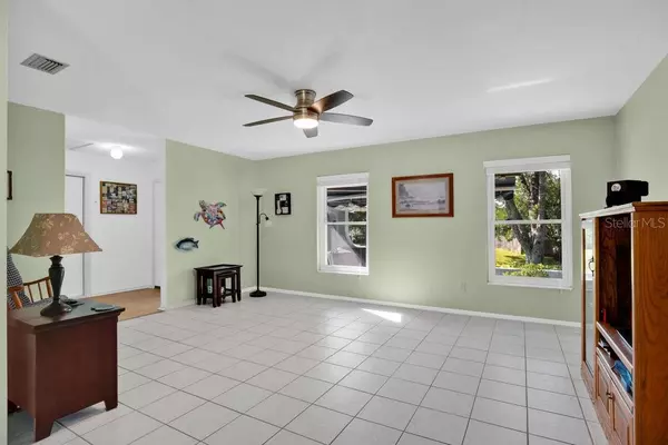 Casselberry, FL 32707,535 SUNRISE DR