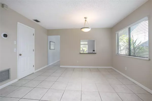 Deland, FL 32720,954 VILLAGE GREEN RD #954