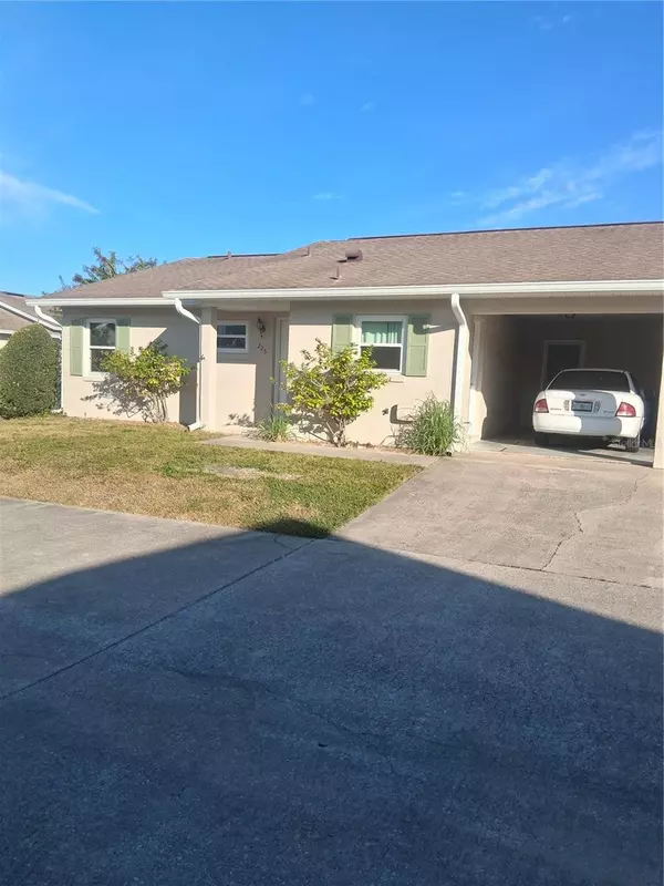225 PINE BLUFF AVE #560, Deland, FL 32724