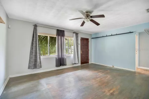 Deland, FL 32720,525 S DEXTER AVE