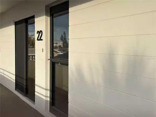 2101 N ATLANTIC AVE #220, Daytona Beach, FL 32118