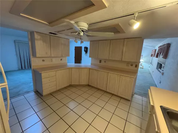 New Smyrna Beach, FL 32168,202 NORTH ST