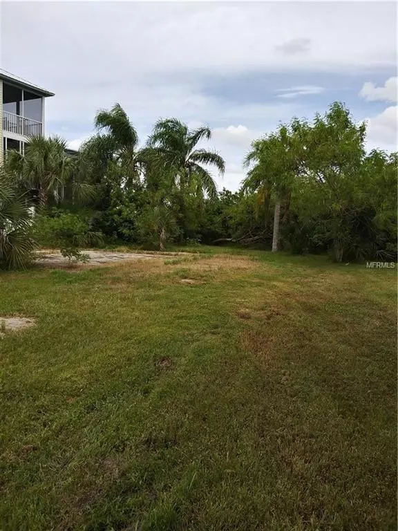 Port Richey, FL 34668,7643 DEEDRA CIR