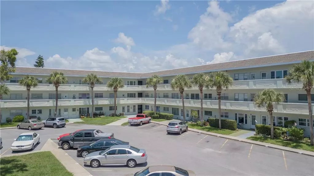 2385 TAHITIAN LN #67, Clearwater, FL 33763