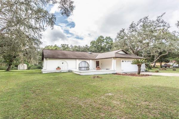 11255 PINE FOREST DR, New Port Richey, FL 34654