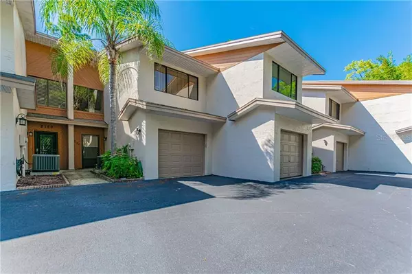 2148 TARPON LANDINGS DR, Tarpon Springs, FL 34688