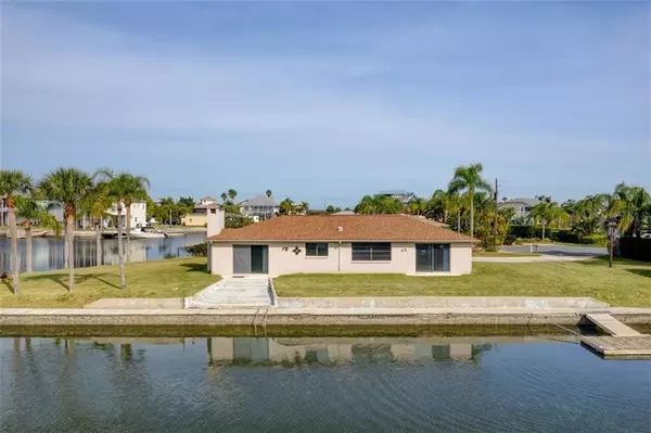 Hernando Beach, FL 34607,4452 GULFSTREAM DR